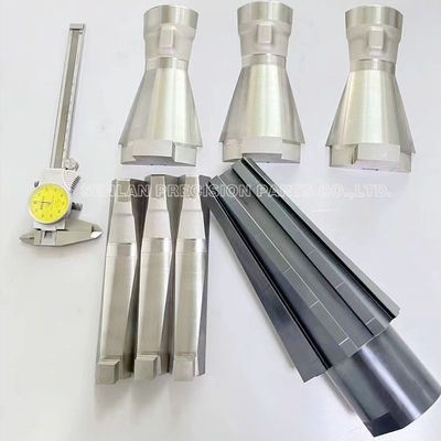 SKD61 Collapsible Core Inserts for Plastic Injection Molds with 48-50HRC Hardness and Customized Size