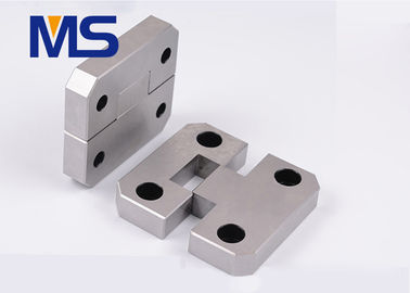 JIS EE1308 Square Interlocks Locating Block Plastic Mould Accessories