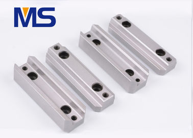 High Heat Resistance Straight Location Block Sets 58-60HRC Hardness DIN Standard
