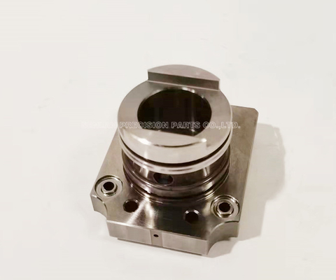 CNC Machining 1.2344 Core Insert Parts 48 - 50HRC