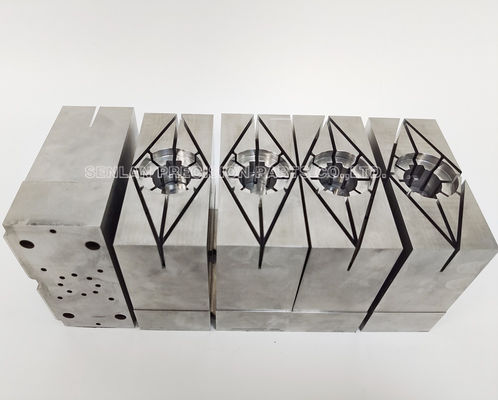 W300 Material Precision Mold Components Core Insert for Plastic Moulding with 48-52HRC Hardness and Customized Size