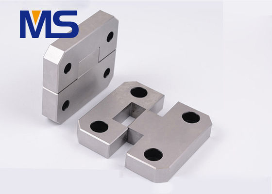 JIS EE1308 Square Interlock Locating Block YK30 Material 58-60HRC Hardness DIN Standard Plastic Mould Accessory