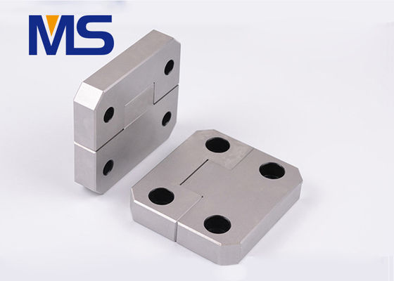 JIS EE1308 Square Interlock Locating Block YK30 Material 58-60HRC Hardness DIN Standard Plastic Mould Accessory