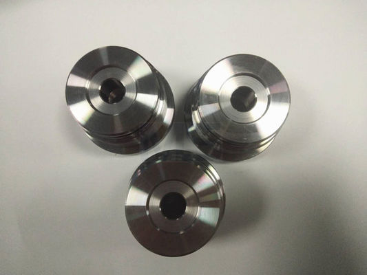 High Precision S136 Plastic Injection Molding Parts with Polished Surface and Screw