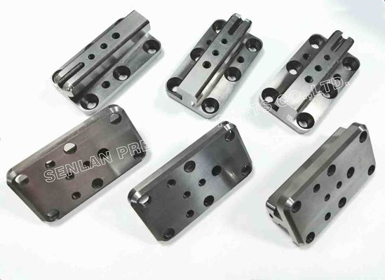 SKD61 Material Square Plastic Mold Components With Long Lifespan and Customized Size