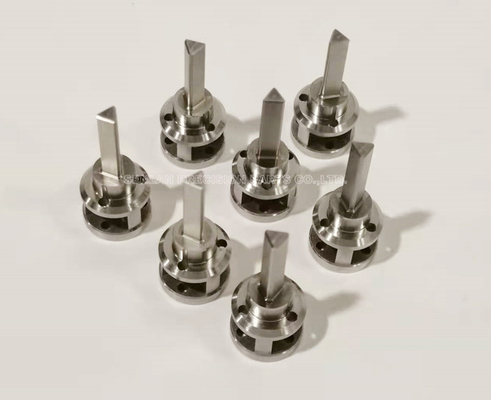 1.2083 Multi Cavity Plastic Injection Molding Parts With Nitrogen Treatment