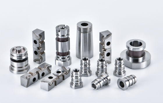 Precision 0.005 Accuracy STAVAX Material Cavity Insert and Sleeve for Long Life Injection Mold Components